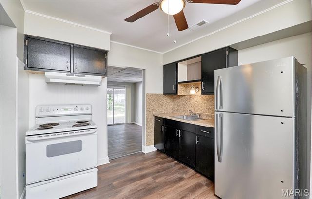 29 Mary Ann Court, Florissant, MO 63031