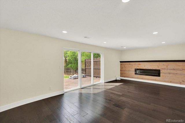 4074 S Willow Way, Denver, CO 80237