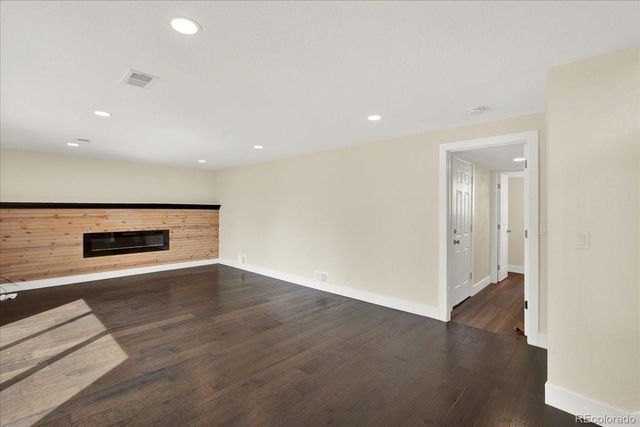 4074 S Willow Way, Denver, CO 80237