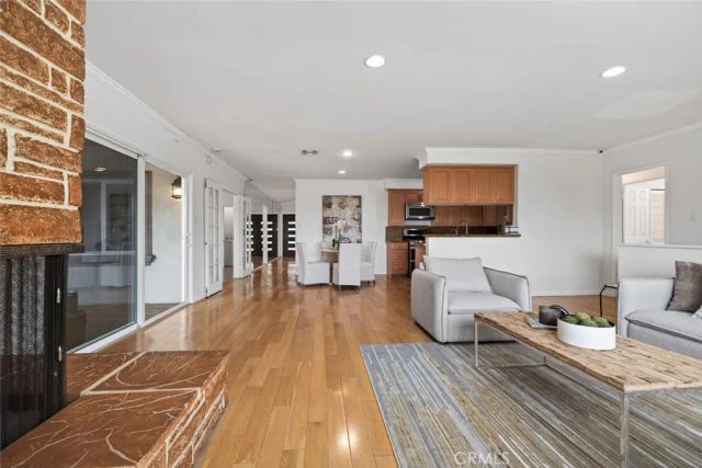 4809 Lowell Avenue, La Crescenta, CA 91214