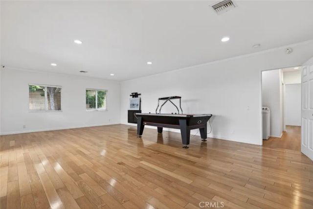 4809 Lowell Avenue, La Crescenta, CA 91214