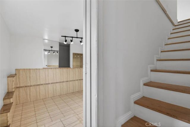 4809 Lowell Avenue, La Crescenta, CA 91214