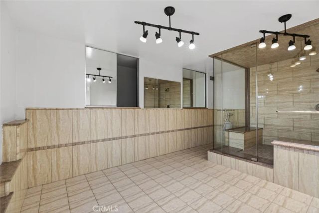 4809 Lowell Avenue, La Crescenta, CA 91214