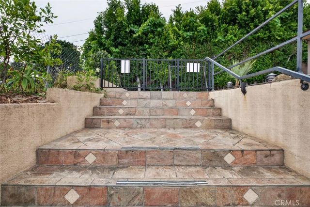 4809 Lowell Avenue, La Crescenta, CA 91214