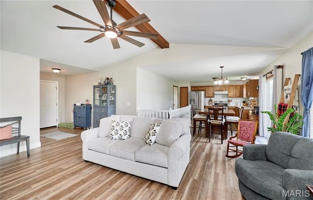 34 Robin Hood Drive, Troy, MO 63379