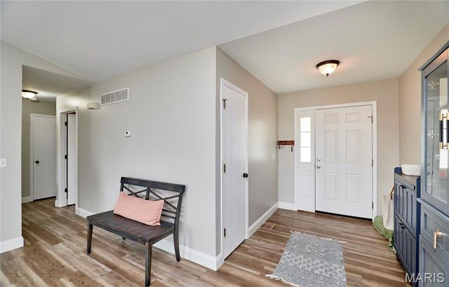 34 Robin Hood Drive, Troy, MO 63379