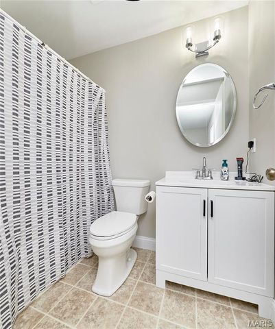 34 Robin Hood Drive, Troy, MO 63379