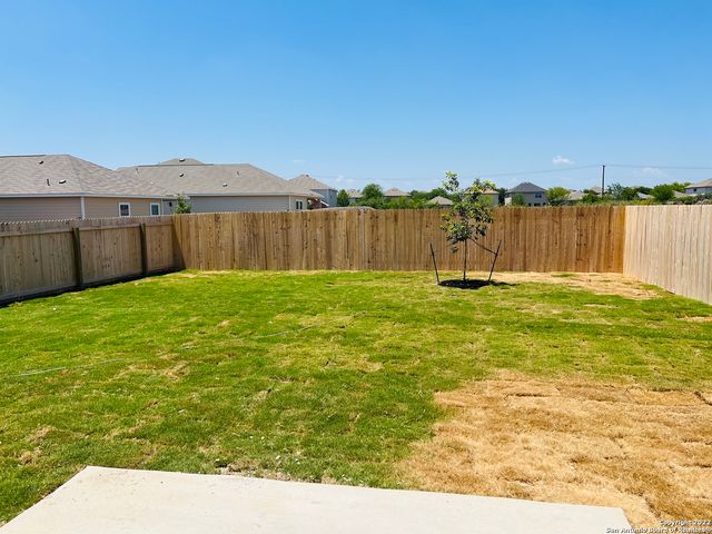 8907 COLONY MDW, Converse, TX 78109