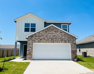8907 COLONY MDW, Converse, TX 78109