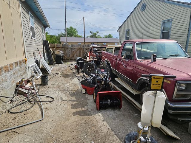 2778 NE Broadway Avenue, Des Moines, IA 50317