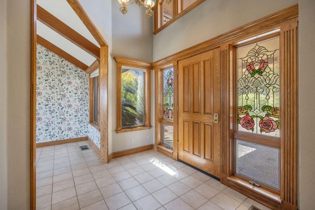 315 Valley View Drive, Exeter, CA 93221