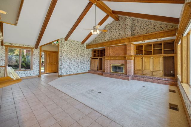 315 Valley View Drive, Exeter, CA 93221