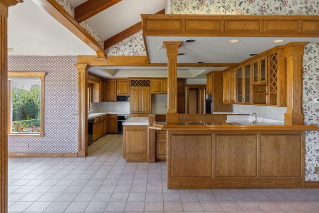 315 Valley View Drive, Exeter, CA 93221