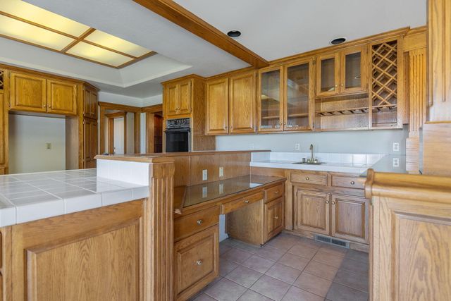 315 Valley View Drive, Exeter, CA 93221