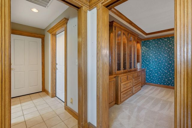 315 Valley View Drive, Exeter, CA 93221