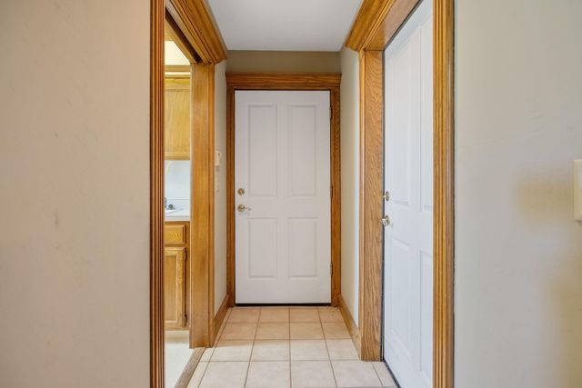 315 Valley View Drive, Exeter, CA 93221