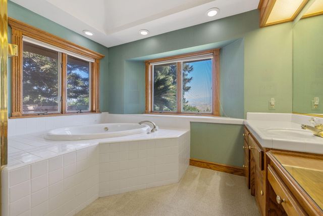 315 Valley View Drive, Exeter, CA 93221