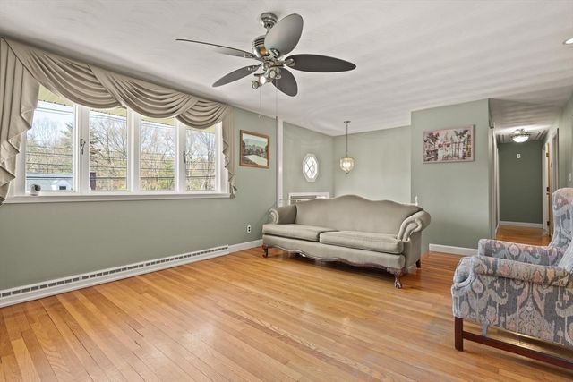 204 Nashua Rd, Billerica, MA 01862