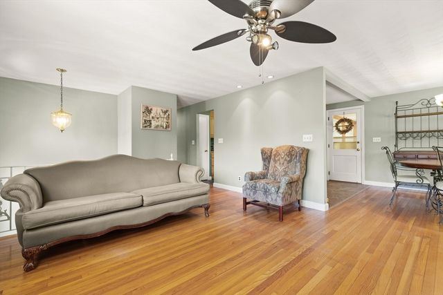 204 Nashua Rd, Billerica, MA 01862