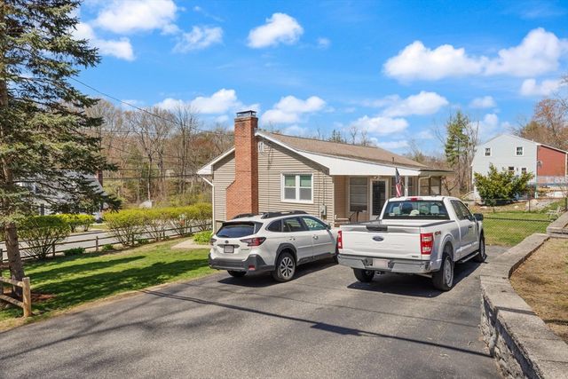 204 Nashua Rd, Billerica, MA 01862