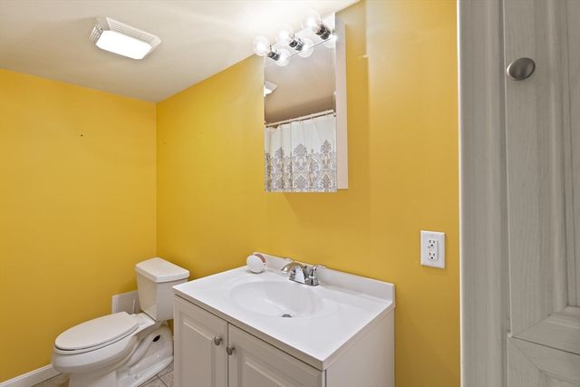 204 Nashua Rd, Billerica, MA 01862
