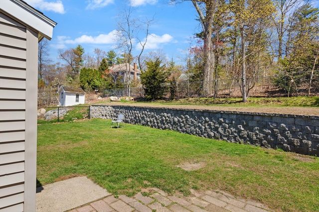 204 Nashua Rd, Billerica, MA 01862