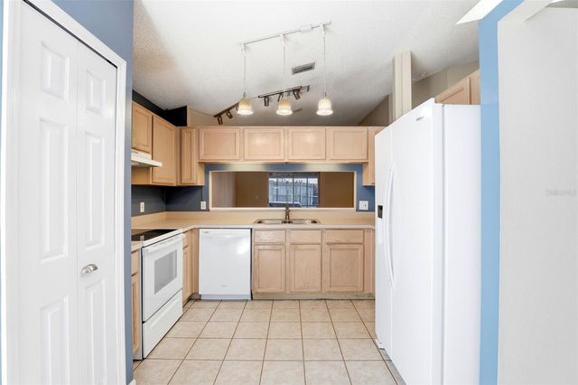 2836 CROFTON WAY, Lake Mary, FL 32746