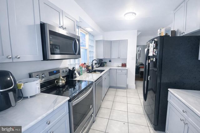 274 E ELM ST, Allentown, PA 18109