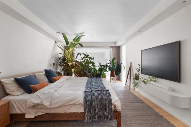 1200 Washington PH, Boston, MA 02118