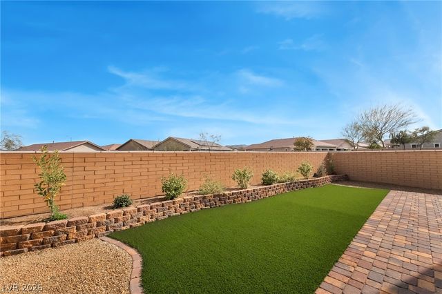 353 Silva Place, Henderson, NV 89011