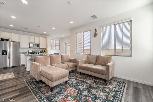 353 Silva Place, Henderson, NV 89011