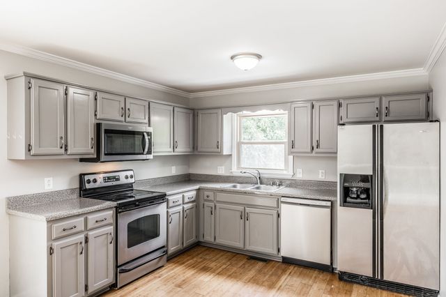 4803 Church St, Greenbrier, TN 37073