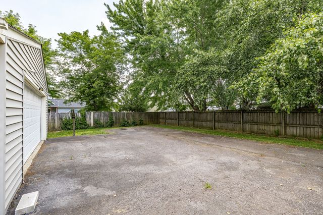 4803 Church St, Greenbrier, TN 37073