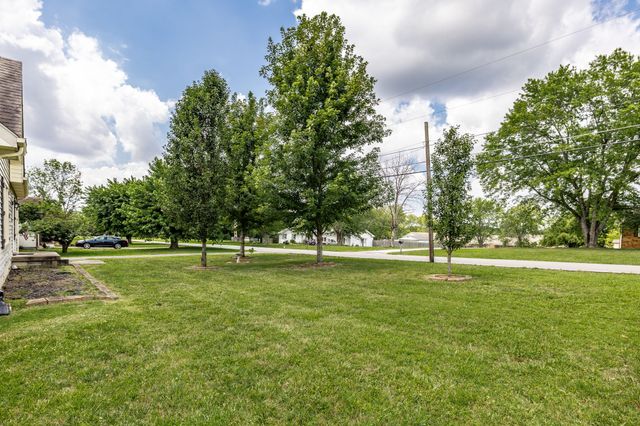 4803 Church St, Greenbrier, TN 37073