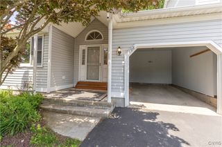 198 Timber Wolf Circle, Geddes, NY 13209