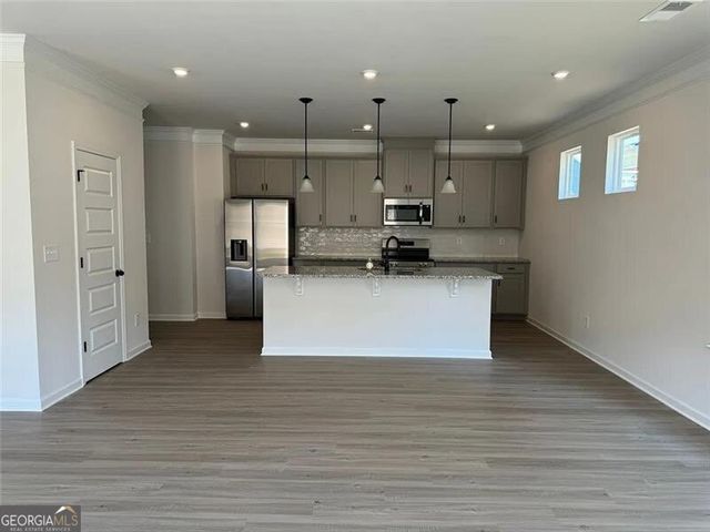 425 Perth Drive, Cartersville, GA 30121