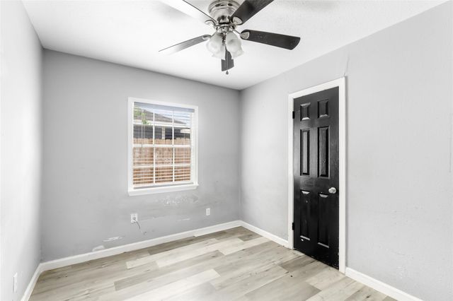 2105 Marshall Street, Pasadena, TX 77506