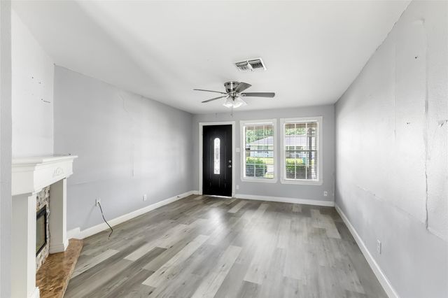 2105 Marshall Street, Pasadena, TX 77506