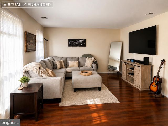 181 WYNDHAM PL, Robbinsville, NJ 08691