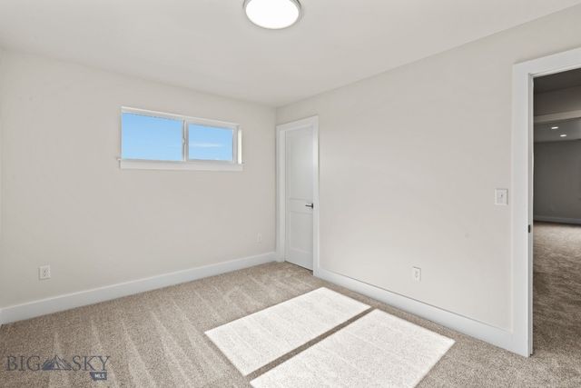 809 Spaniel Lane, Belgrade, MT 59714