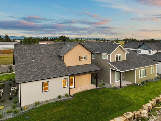 809 Spaniel Lane, Belgrade, MT 59714