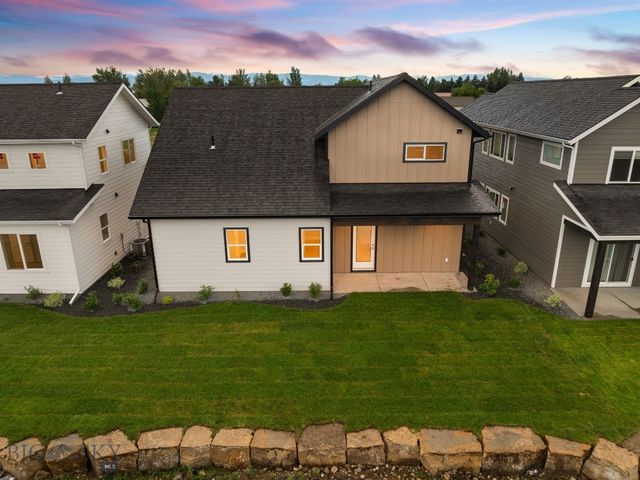 809 Spaniel Lane, Belgrade, MT 59714