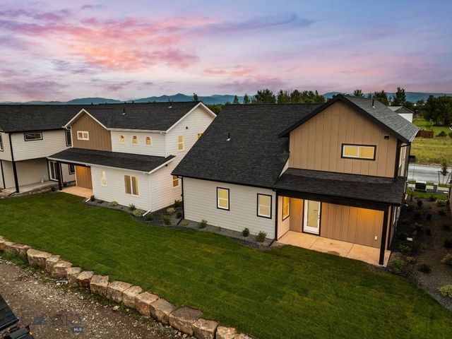 809 Spaniel Lane, Belgrade, MT 59714