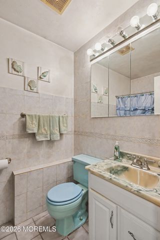 35 Buckingham Drive, Jackson, NJ 08527