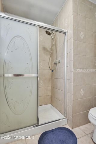 35 Buckingham Drive, Jackson, NJ 08527