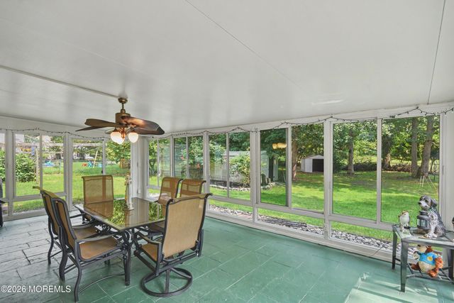35 Buckingham Drive, Jackson, NJ 08527