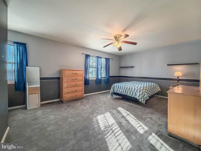 3326 E HAYES RD, Norristown, PA 19403