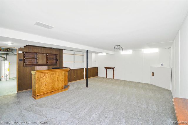 39256 Grennada Street, Livonia, MI 48154