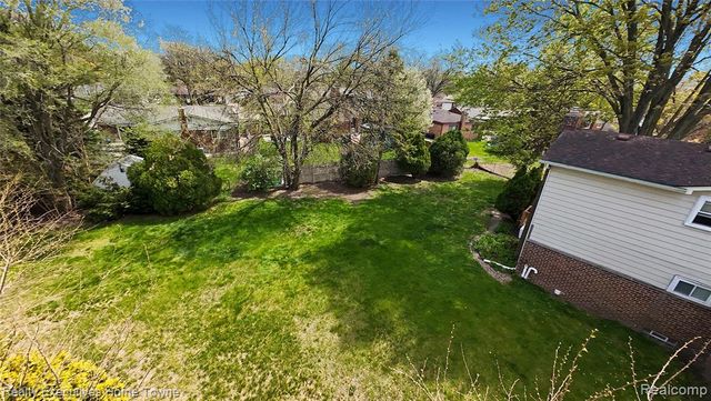 39256 Grennada Street, Livonia, MI 48154