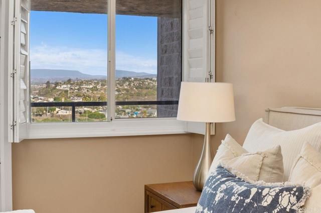 1200 Harbor 15B, Oceanside, CA 92054